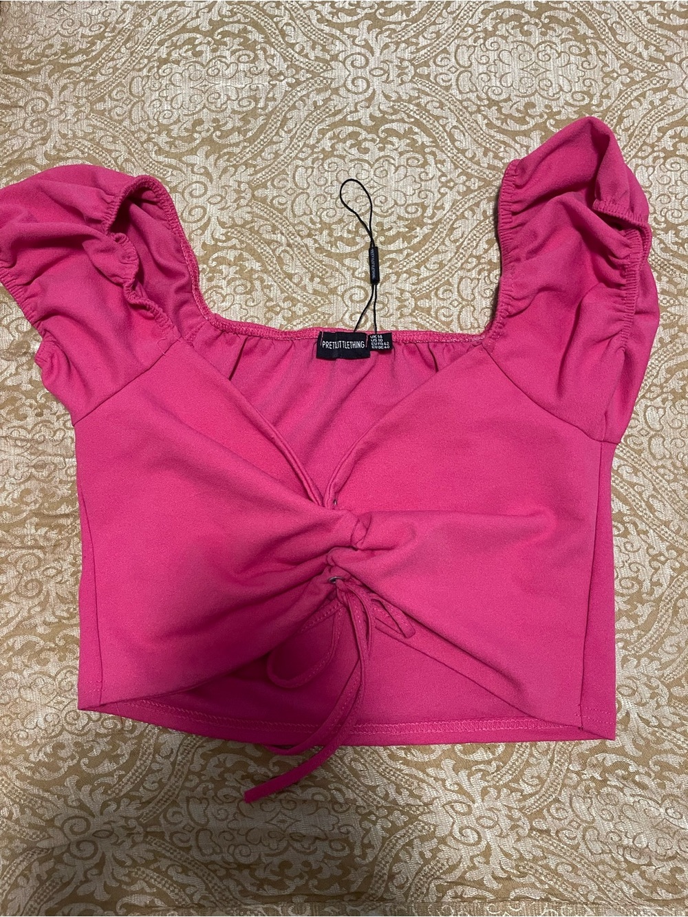PrettyLittleThing Fuchsia Ruched Front Puff Sleeve Crop Top
